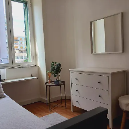 Homeli Apartment *